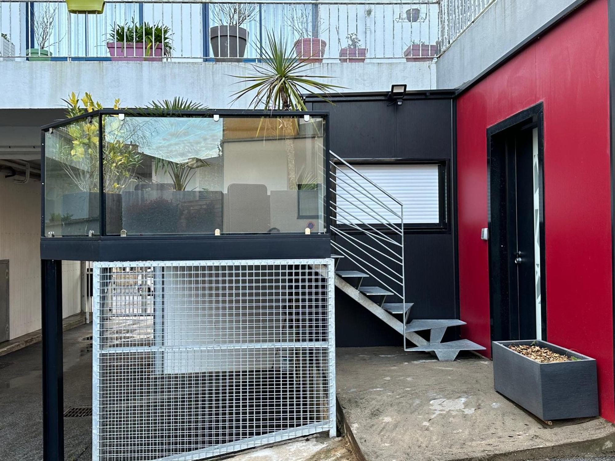 Le Saint Symphorien, Parking Gratuit Privee Apartment Ван Екстериор снимка